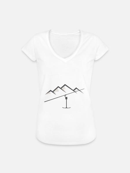 Skilift vor Bergen - Frauen Vintage T-Shirt - Weiß