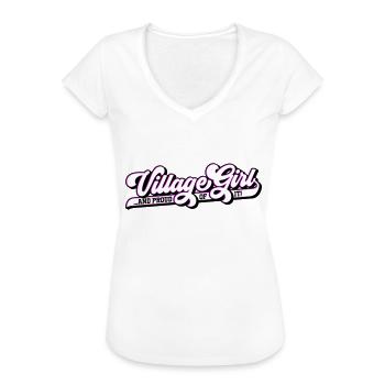 Farben änderbar | Village Girl Dorfmädchen - Frauen Vintage T-Shirt - Weiß - Vorne - Danielle (179cm)
