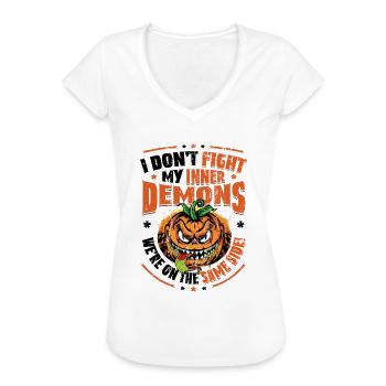 J’aime mes démons intérieurs, l’humour gothique. - T-shirt vintage Femme - blanc - Devant - Danielle (179cm)