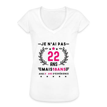 cadeau anniversaire 22 ans femme humour - T-shirt vintage Femme - blanc - Devant - Danielle (179cm)