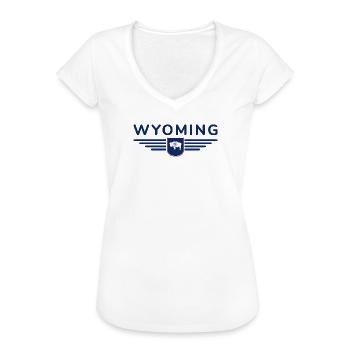 Wyoming Fan Shirt – Wild & Frei - Frauen Vintage T-Shirt - Weiß - Vorne - Danielle (179cm)