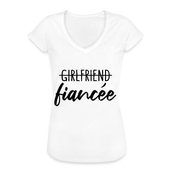 Girlfriend Fiancée Fiancée Engagement - Women's Vintage T-Shirt - white - Front - Danielle (179cm)