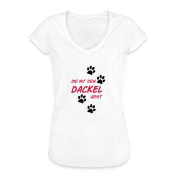 Die mit dem Dackel geht - Frauen Vintage T-Shirt - Weiß - Vorne - Danielle (179cm)