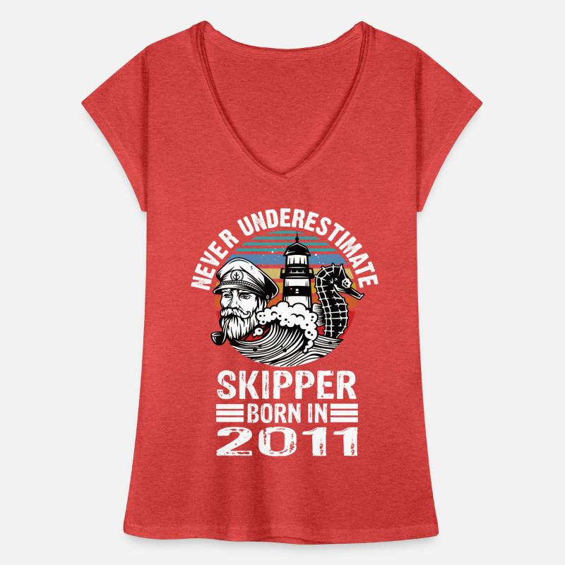 Never Underestimate Skipper born in 2011 Women's Vintage T-Shirt