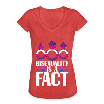LGBTQ Bisexual - Women's Vintage T-Shirt - heather red - Front - Danielle (179cm)