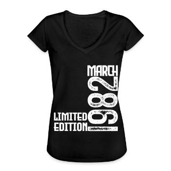 März 1982 Jubiläumsgeschenk. März 1982. März - Frauen Vintage T-Shirt - Schwarz - Vorne - Danielle (179cm)