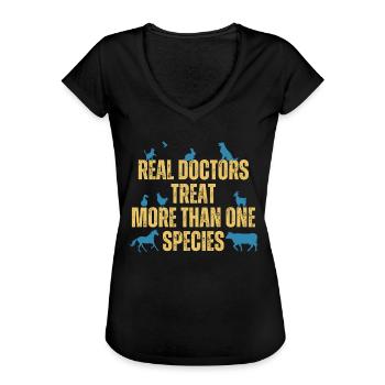 Lustige Tierärzte behandeln mehr als eine Spezies - Frauen Vintage T-Shirt - Schwarz - Vorne - Danielle (179cm)