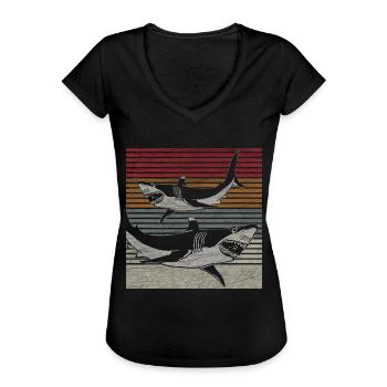 shark - Women's Vintage T-Shirt - black - Front - Danielle (179cm)