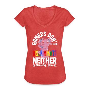 Gamers don't discriminate - neither should you - Women's Vintage T-Shirt - heather red - Front - Danielle (179cm)