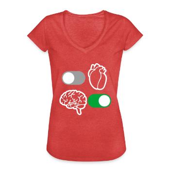 Raison de cerveau et de coeur - T-shirt vintage Femme - rouge chiné - Devant - Danielle (179cm)