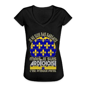 Je ne suis pas parfaite mais je suis Ardéchoise - T-shirt vintage Femme - noir - Devant - Danielle (179cm)