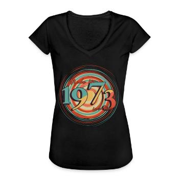 Born 1973 Vintage Gift - Women's Vintage T-Shirt - black - Front - Danielle (179cm)