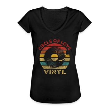 Circle of Love Vinyl Retro Vintage Music - Women's Vintage T-Shirt - black - Front - Danielle (179cm)