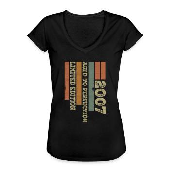2007 Retro Vintage Geburtstagsgeschenk Geboren im Jahr 2007 - Frauen Vintage T-Shirt - Schwarz - Vorne - Danielle (179cm)