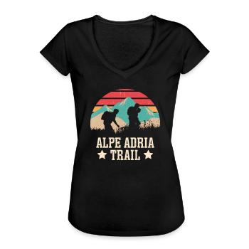 Alpenüberquerung Alpe Adria Trail Ferwanderweg - Frauen Vintage T-Shirt - Schwarz - Vorne - Danielle (179cm)