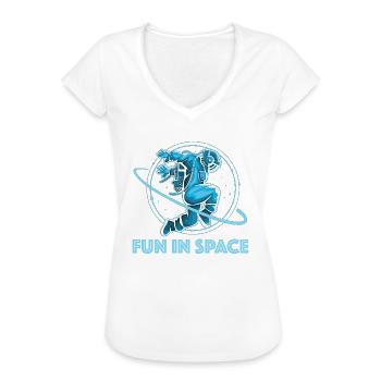 Spaß im Weltraum | lustige Sprüche, lustige Bilder - Frauen Vintage T-Shirt - Schwarz - Vorne - Danielle (179cm)