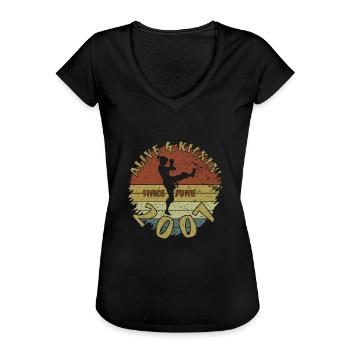 18. Geburtstag Alive and kickin since 06/2007 - Frauen Vintage T-Shirt - Schwarz - Vorne - Danielle (179cm)