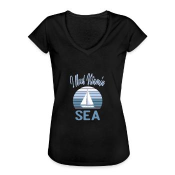 I Need Vitamin Sea - Frauen Vintage T-Shirt - Schwarz - Vorne - Danielle (179cm)