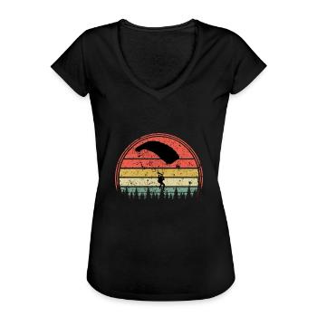 parachute - Women's Vintage T-Shirt - black - Front - Danielle (179cm)
