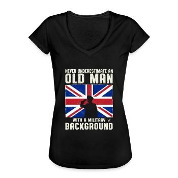 Never Underestimate An Old Man With A Military - Women's Vintage T-Shirt - black - Front - Danielle (179cm)