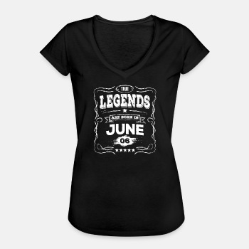 True legends are born in June - Vintage T-shirt for women