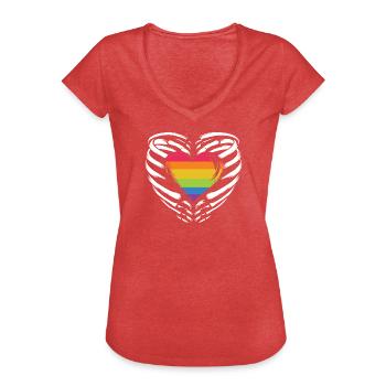 LGBTQ Pride Monat - Regenbogenherz - Frauen Vintage T-Shirt - Rot meliert - Vorne - Danielle (179cm)