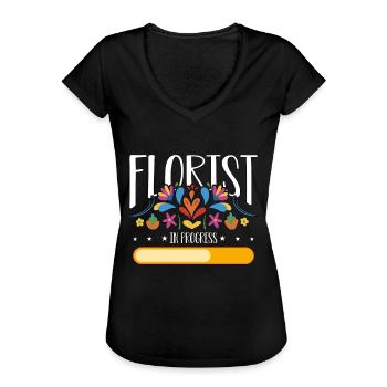 Florist In Progress Gardening Flower Shop Florists - Women's Vintage T-Shirt - black - Front - Danielle (179cm)