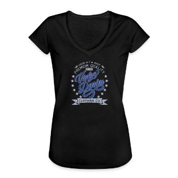 Vintage Denim Premium Product Clothing Co. Design - T-shirt vintage Femme - noir - Devant - Danielle (179cm)