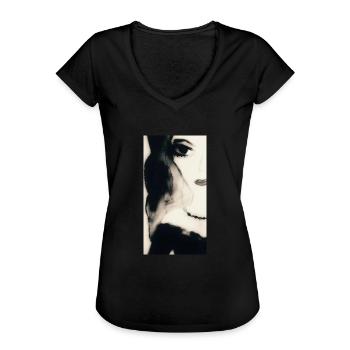 Not half a woman! - T-shirt vintage Femme - noir - Devant - Danielle (179cm)