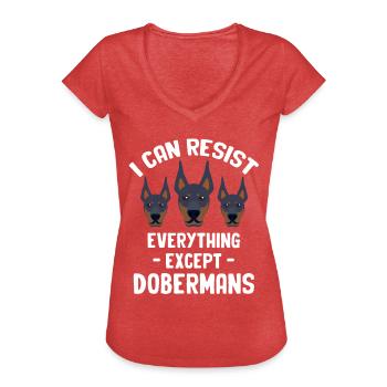 Je peux résister à tout, sauf - T-shirt vintage Femme - rouge chiné - Devant - Danielle (179cm)