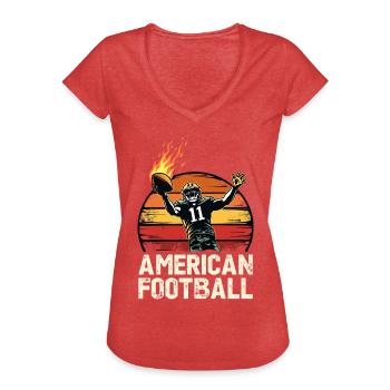 Touchdown Flames – Retro Football Power - Women's Vintage T-Shirt - heather red - Front - Danielle (179cm)