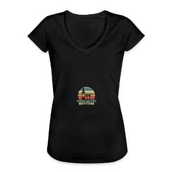 Corks Are For Quitters - Frauen Vintage T-Shirt - Schwarz - Vorne - Danielle (179cm)