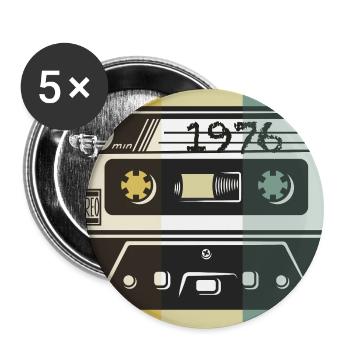 1976_Vintage_Kassette_ - Buttons groß 56 mm (5er Pack) - Weiß - Vorne