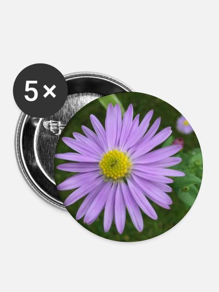 Lila Blüte - Buttons groß 56 mm (5er Pack) - Weiß