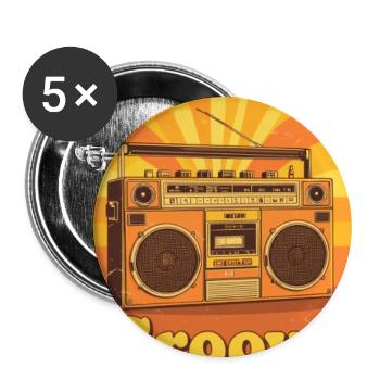 Vintage-Boombox-Illustration, die warme, groovige Strahlung ausstrahlt - Buttons groß 56 mm (5er Pack) - Weiß - Vorne