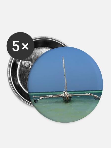 Schiffswracks über dem blauen Meer - Buttons groß 56 mm (5er Pack) - Weiß