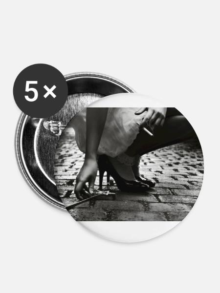 Monday - Buttons groß 56 mm (5er Pack) - Weiß