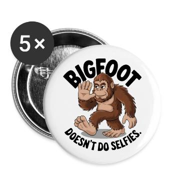Bigfoot Doesn't Do Selfies - Buttons large 2.2''/56 mm (5-pack) - white - Front
