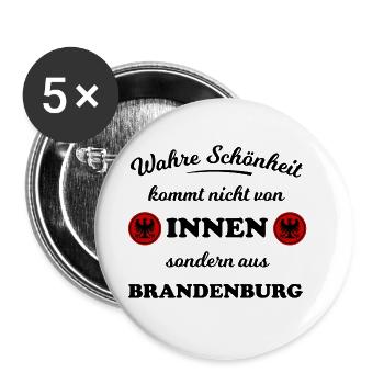 Die Schönheit aus Brandenburg - Buttons groß 56 mm (5er Pack) - Weiß - Vorne