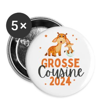 Ich werde Große Cousine 2024 Loading Giraffe Herz - Buttons groß 56 mm (5er Pack) - Weiß - Vorne