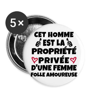 cet homme est pris par une femme folle amoureuse - Lot de 5 grands badges (56 mm) - blanc - Devant