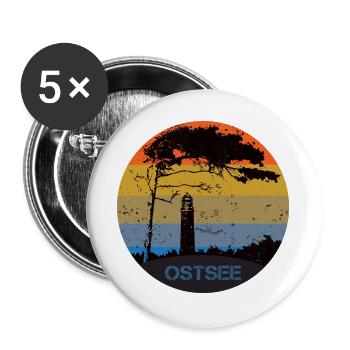 Typisch Ostsee - Leuchtturm und Windflüchter - Buttons groß 56 mm (5er Pack) - Weiß - Vorne