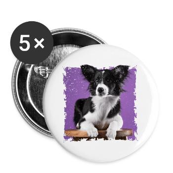 Hund sitzt auf Hocker - Buttons groß 56 mm (5er Pack) - Weiß - Vorne