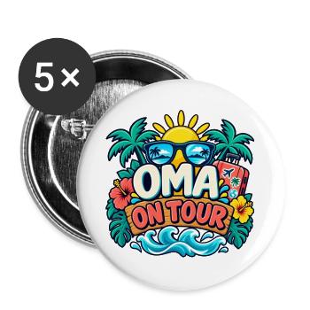 Oma on Tour – Familienurlaub Geschenk - Buttons groß 56 mm (5er Pack) - Weiß - Vorne