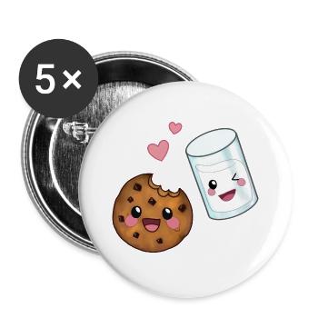 Dreamteam Kawaii Kekse & Milch für Naschkatzen - Buttons groß 56 mm (5er Pack) - Weiß - Vorne