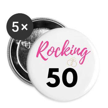 **"Rocking 50s – Der Retro-Vibe lebt!"** - Buttons groß 56 mm (5er Pack) - Weiß - Vorne