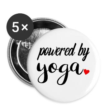 Powered By Yoga avec le cœur | Yoga Motivation - Lot de 5 grands badges (56 mm) - blanc - Devant