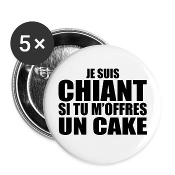 Mann, der anbetet: Kuchen. Lustiger Design-Humor - Buttons groß 56 mm (5er Pack) - Weiß - Vorne