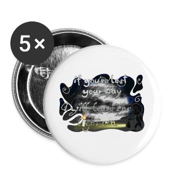 Licht an in der Nacht, das Hoffnung leitet - Buttons groß 56 mm (5er Pack) - Weiß - Vorne