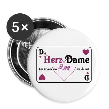 Skat Herz Dame Ass im Ärmel Schrift quer Mau-Mau - Buttons groß 56 mm (5er Pack) - Weiß - Vorne